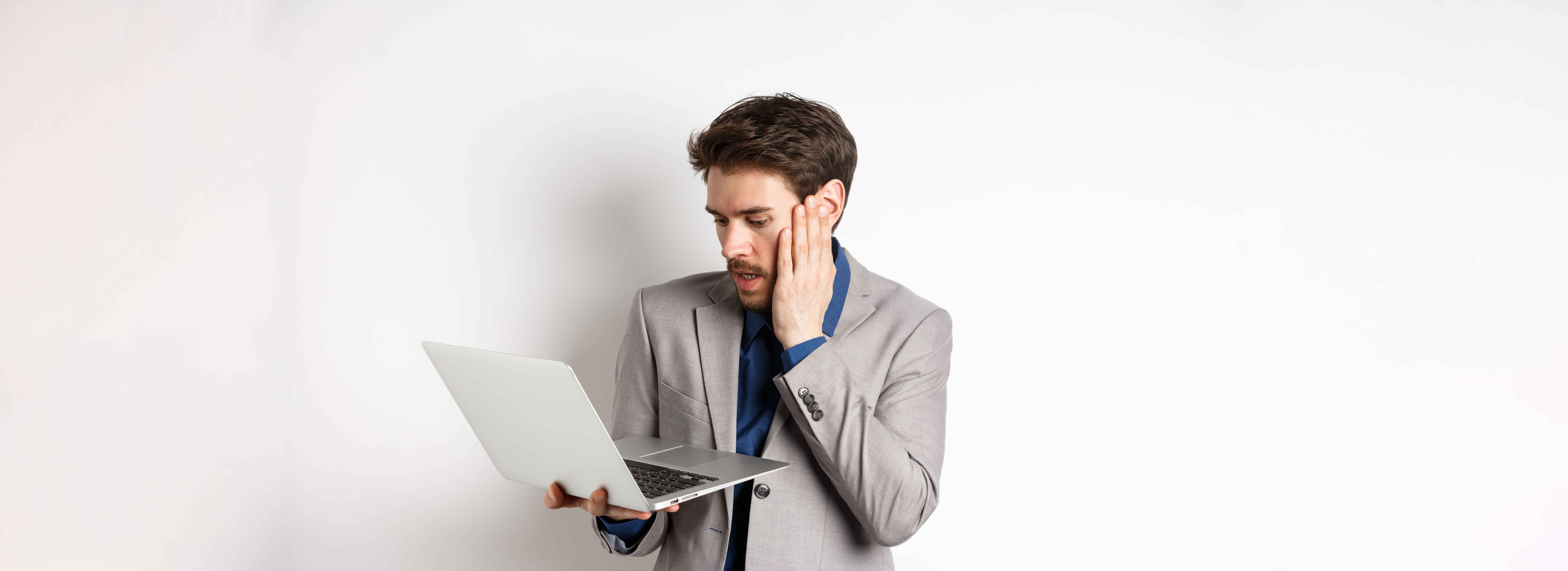 How to get job in dubai