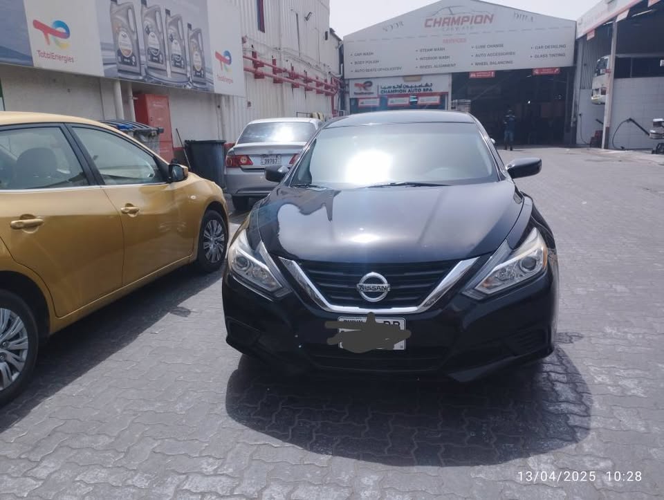 Nissan Altima 2017 model