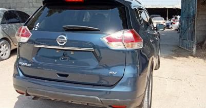 Nissan Rogue, SV- FWD 2015