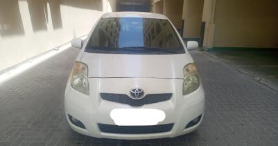 Toyota Yaris hatchback 2011